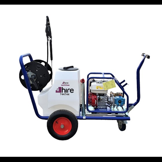 Power Washer with 125 Litre Tank Image 2