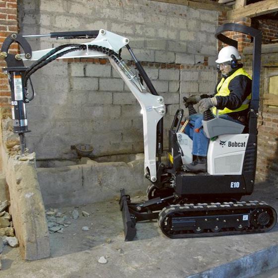 1.0T Micro Excavator Image 3