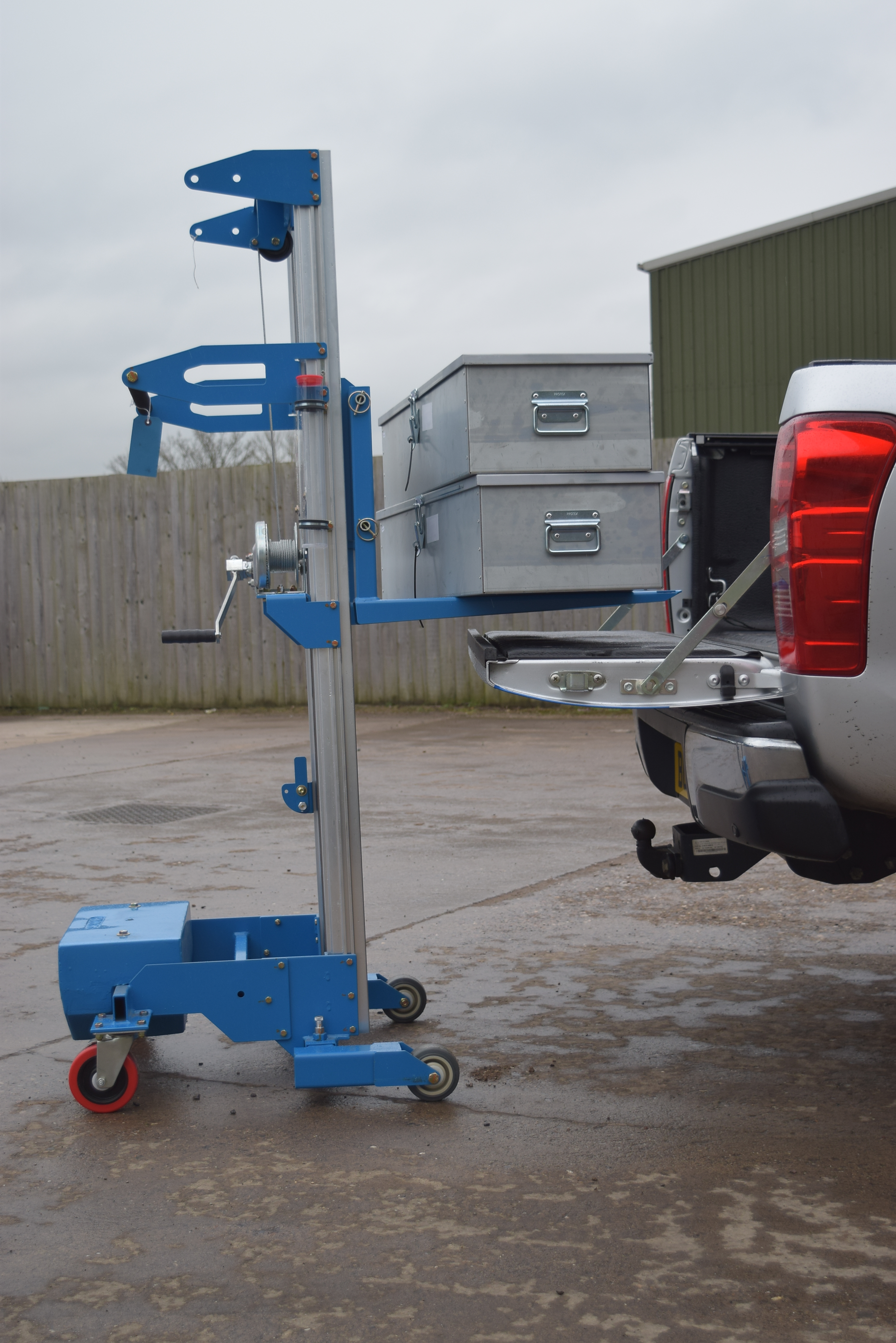 Manual Material Lift | 4group