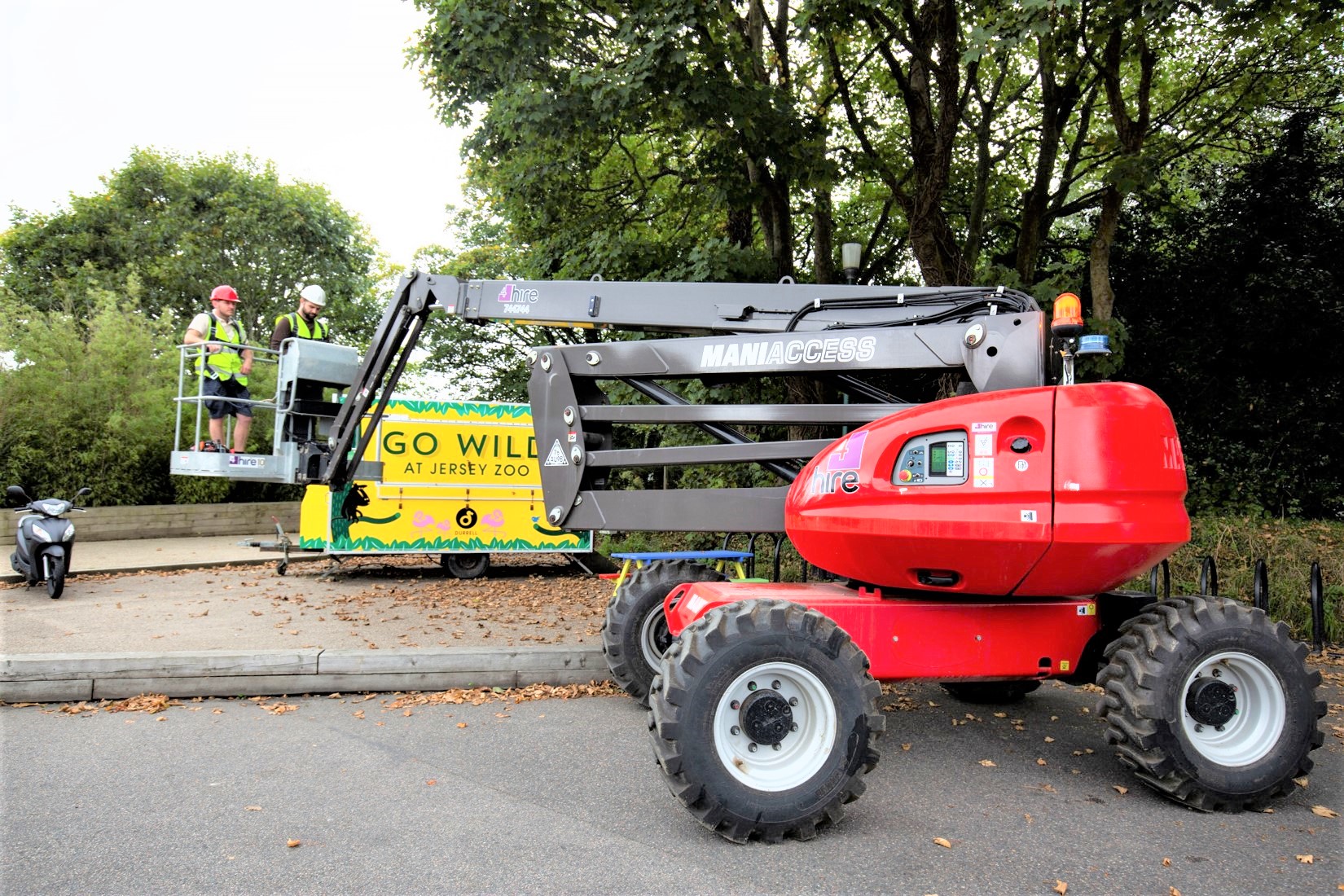 18m Diesel Articulated Boom Image 5