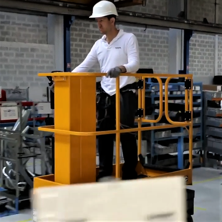 Haulotte Electric Scissors