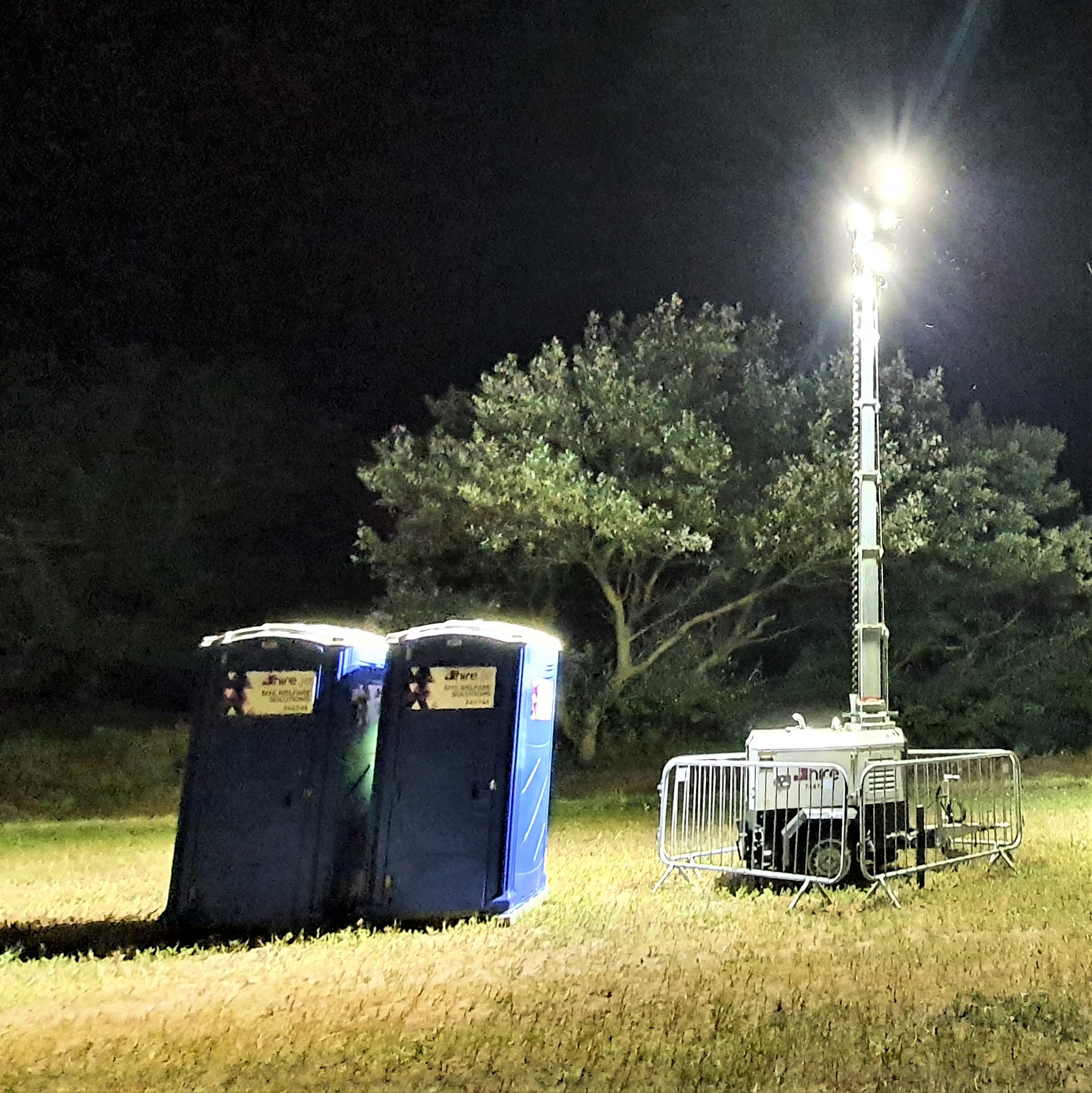 Mobile Tower Lights Image 4