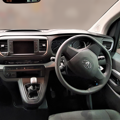 Toyota Proace Verso Minibus Image 11