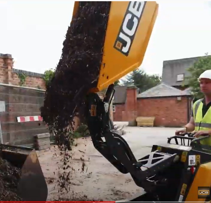 0.5 Tonne Tracked Dumper Product Demonstration