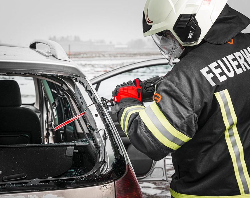 Milwaukee 18V Reciprocating Saw Image 7