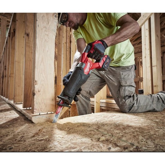 Milwaukee 18V Reciprocating Saw Image 6