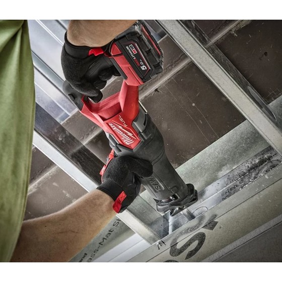 Milwaukee 18V Reciprocating Saw Image 10