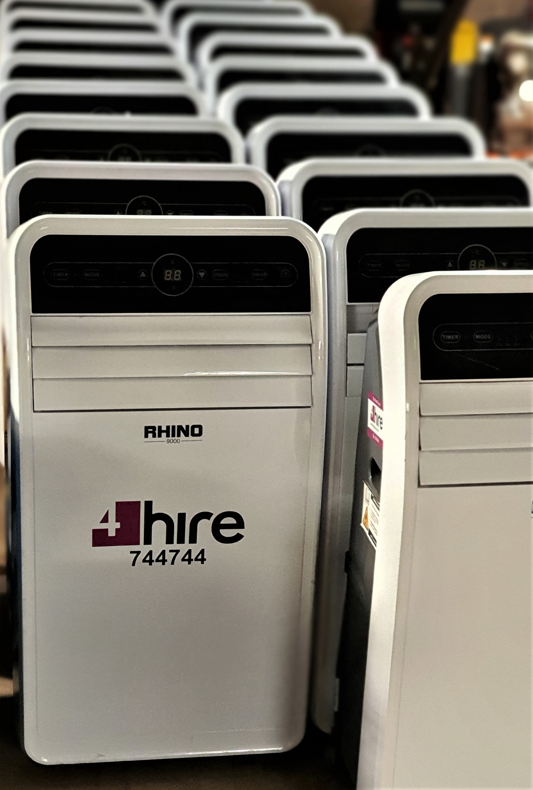 Rhino 240V Airconditioner 9000 & 12000 BTU Image 2