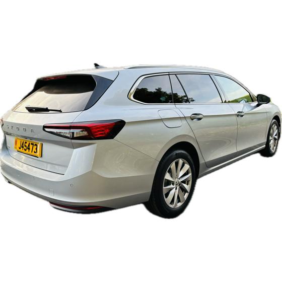 Škoda Superb Estate Image 3