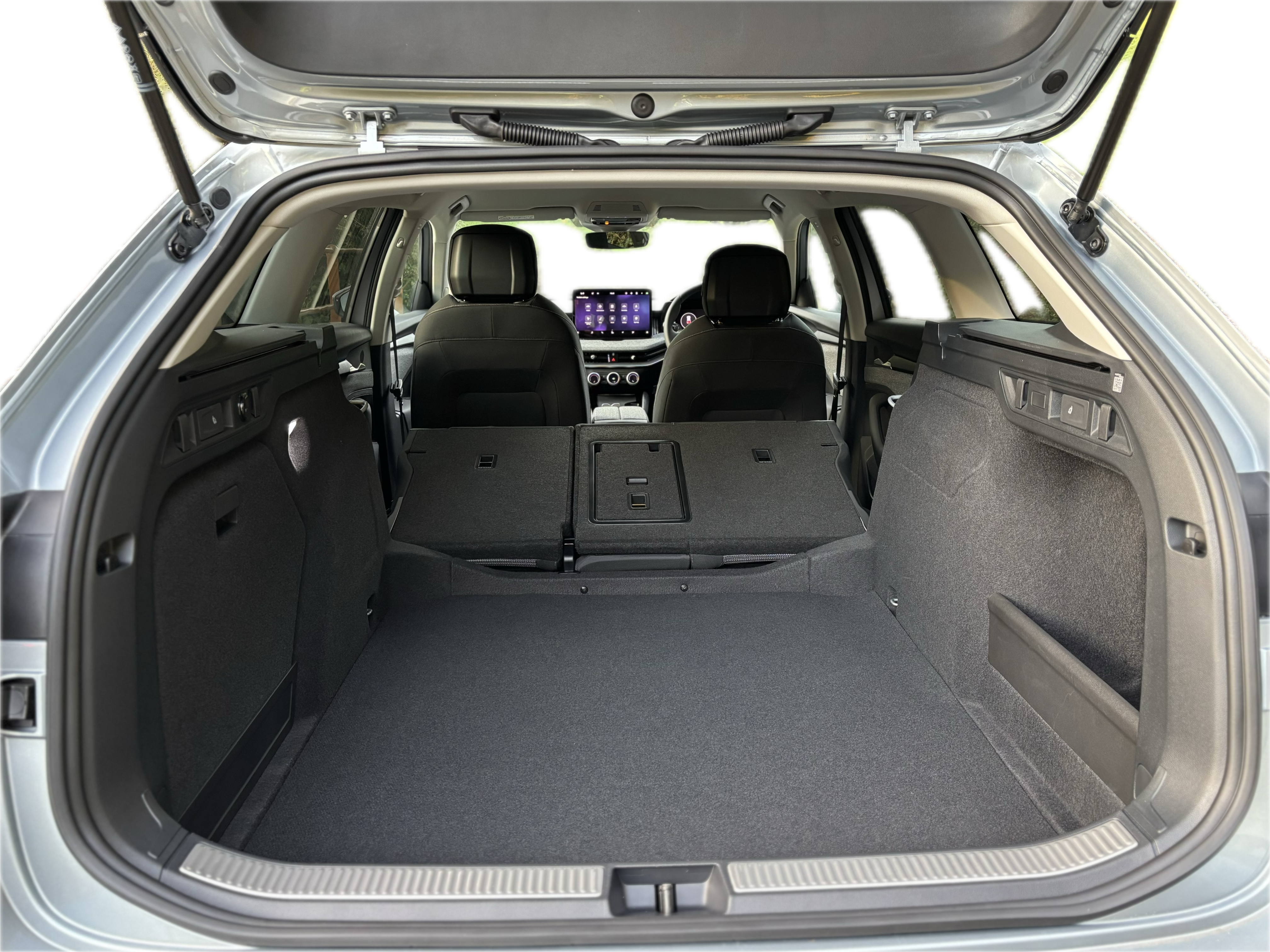 Škoda Superb Estate Image 2