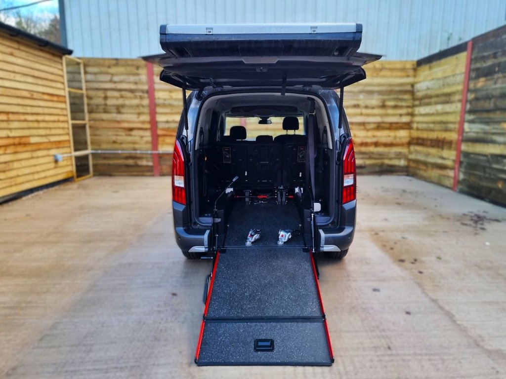 Wheelchair-Accessible Image